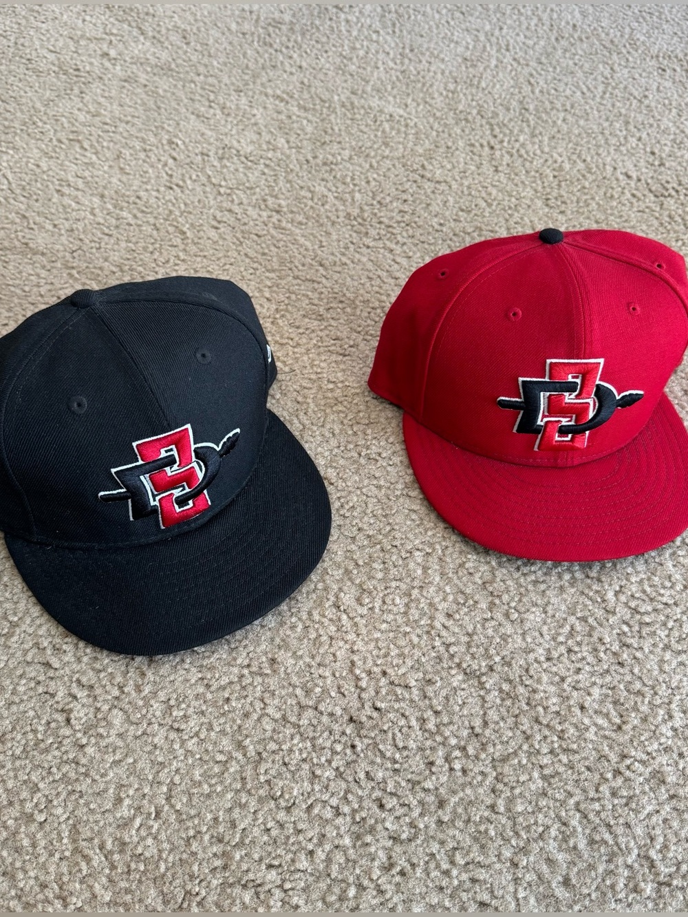 2 SDSU Aztecs New Era 59FIFTY Hats Caps Black Red